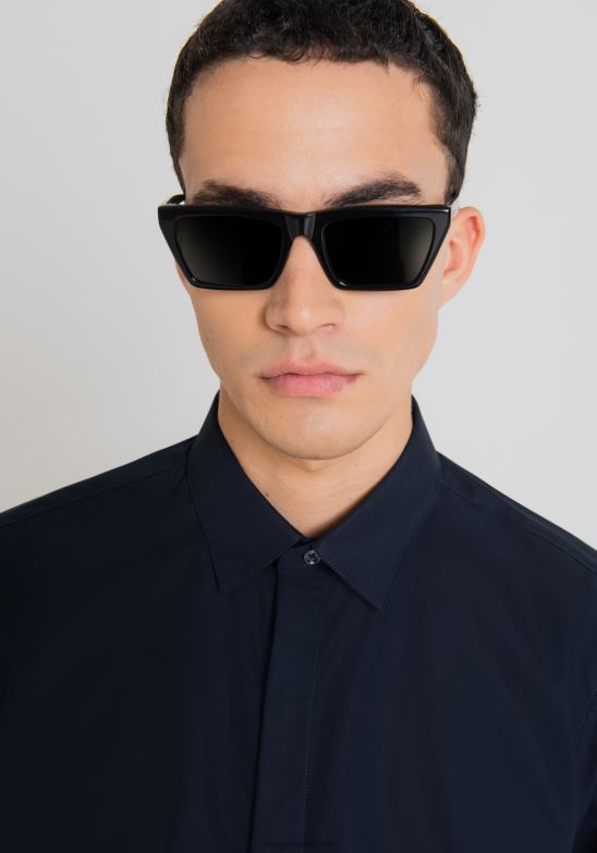 4R2JF132 ropa hombres Antony Morato tinta azul Camisa London de corte slim de algodón fácil de planchar con tapeta con botones ocultos