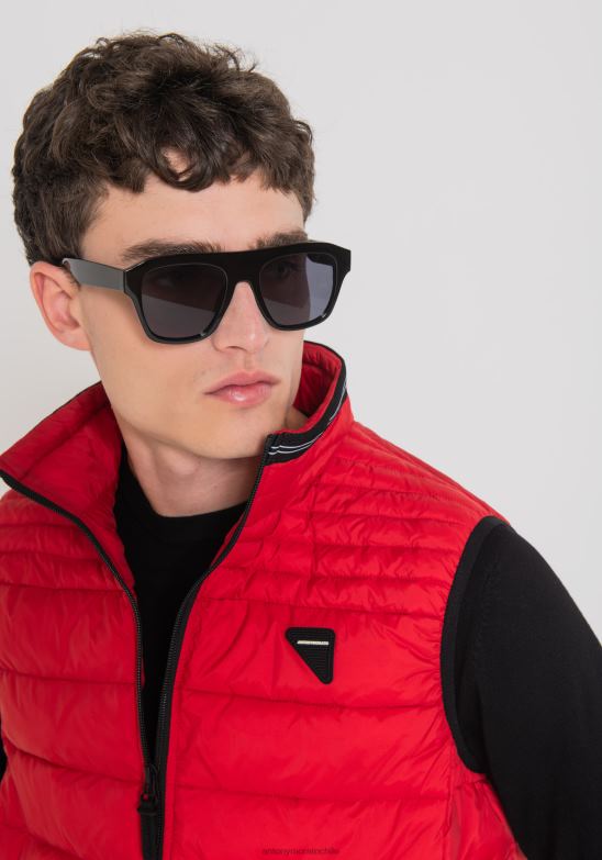 4R2JF23 ropa hombres Antony Morato rojo chaqueta de nailon sin mangas con acolchado sorona aura eco